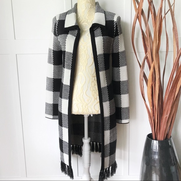 Cable & Gauge Buffalo Plaid w/Tassel Sweater Coat - Picture 2 of 7